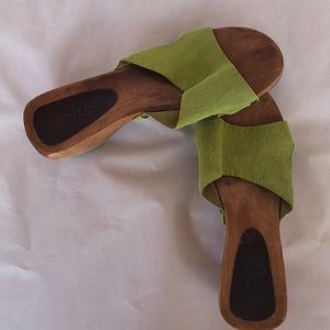 Michael Kors Green Sandals